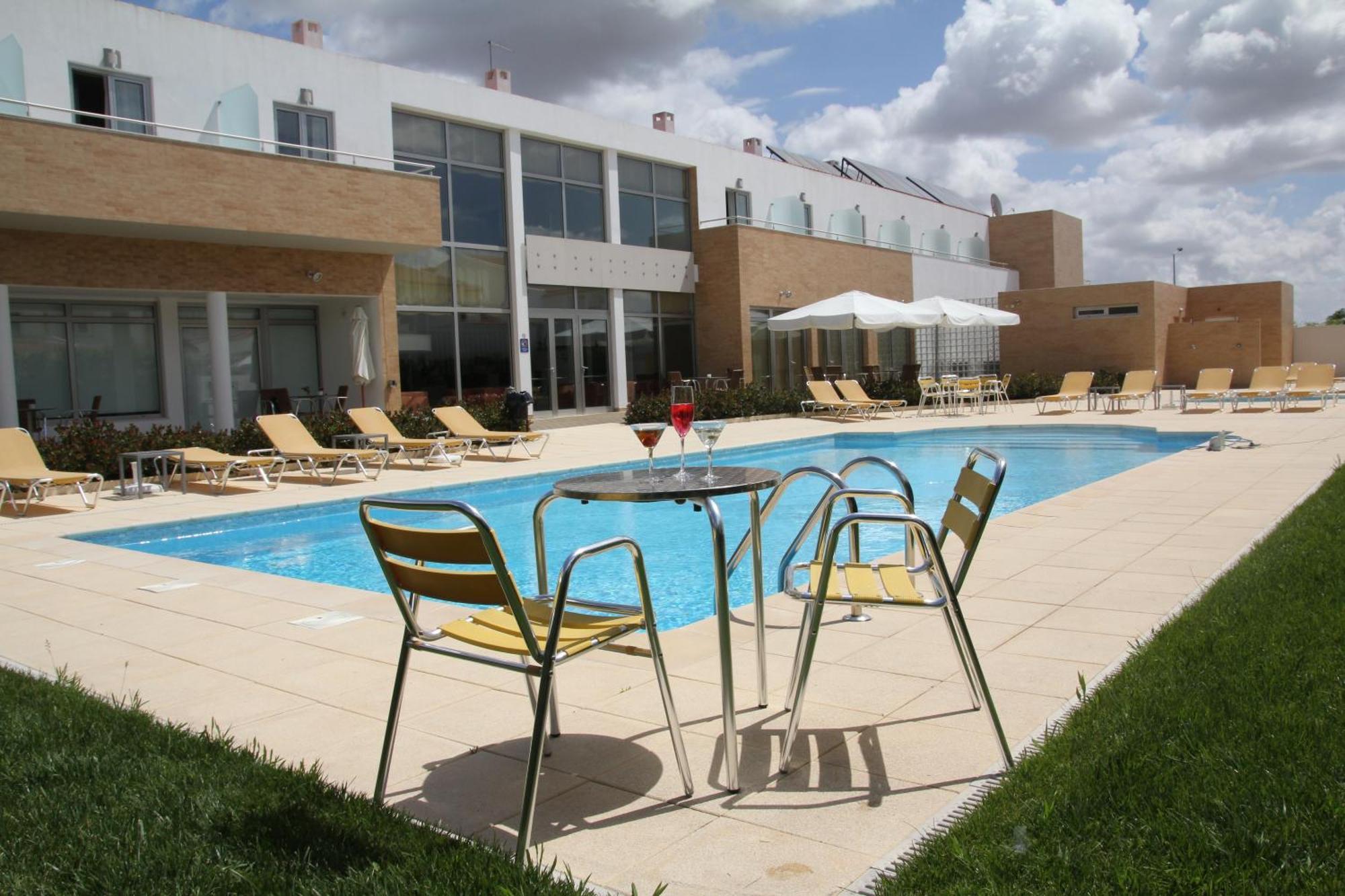 Hotel A Esteva Castro Verde Dış mekan fotoğraf